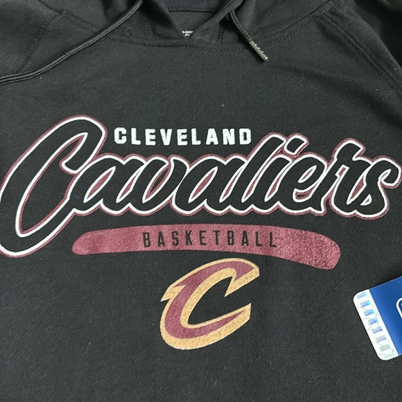 Cleveland Cavalier Men’s Basketball Hoodie Sweatshirt Black size M - Picture 2 of 5